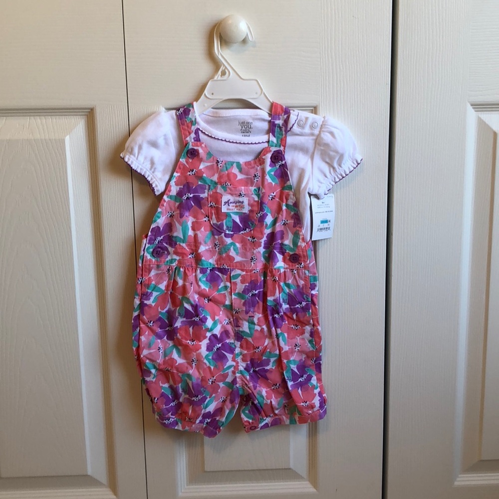 Flower overall shorts with white undershirt